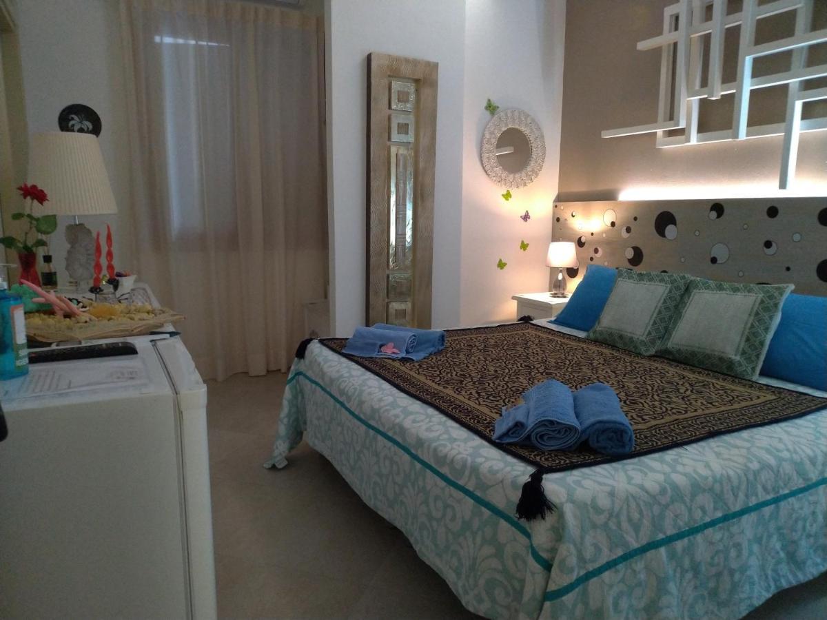 Gemma Di Gallura Charme B&B Олбия Екстериор снимка