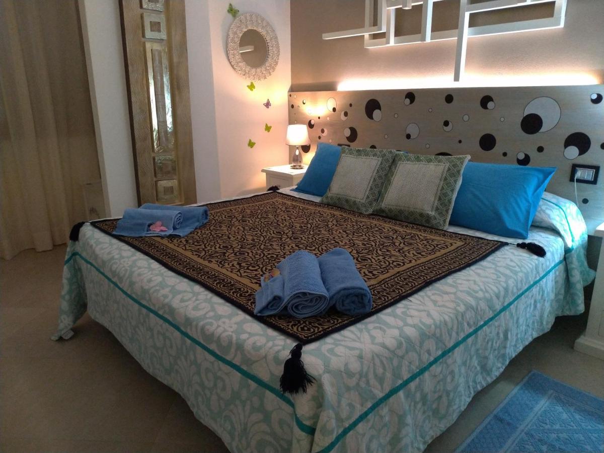 Gemma Di Gallura Charme B&B Олбия Екстериор снимка
