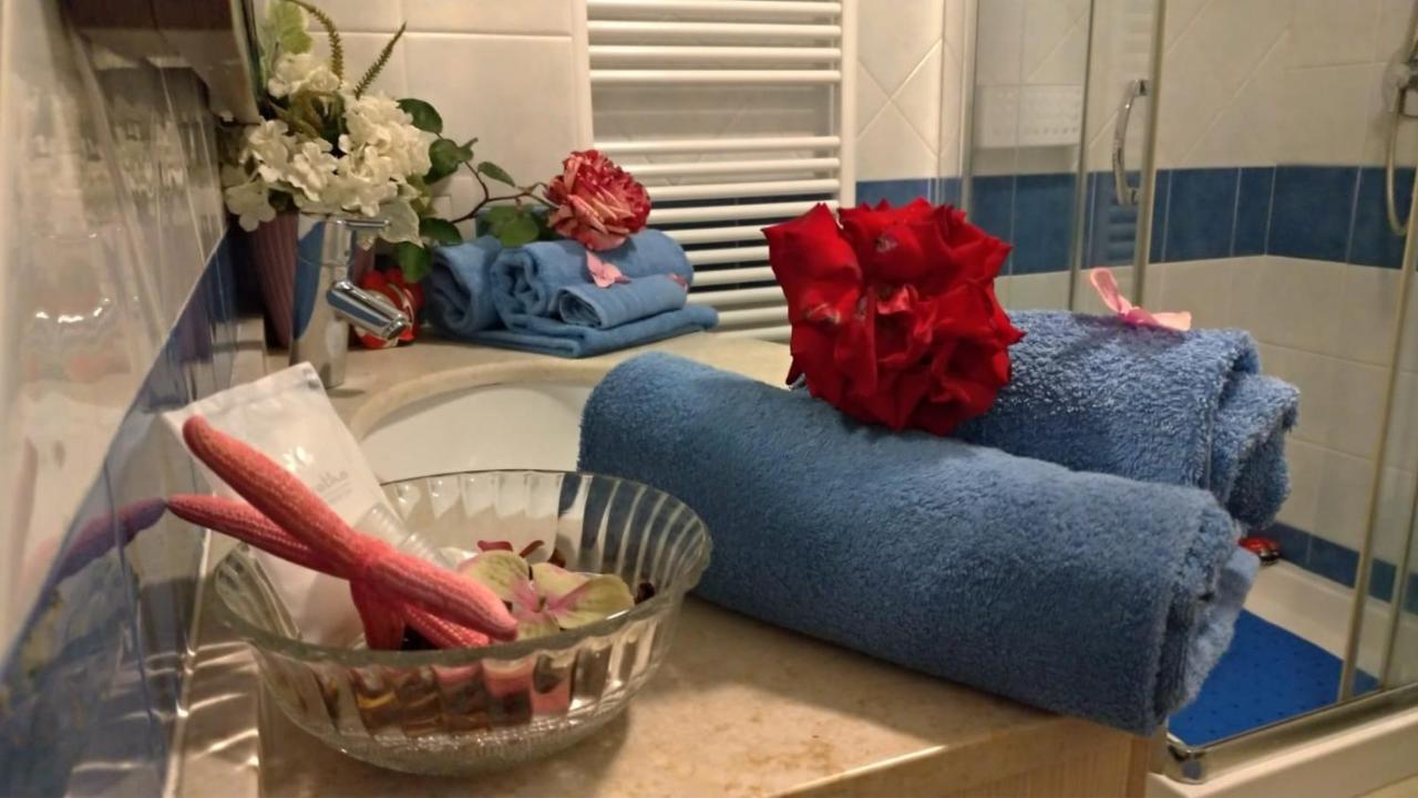 Gemma Di Gallura Charme B&B Олбия Екстериор снимка