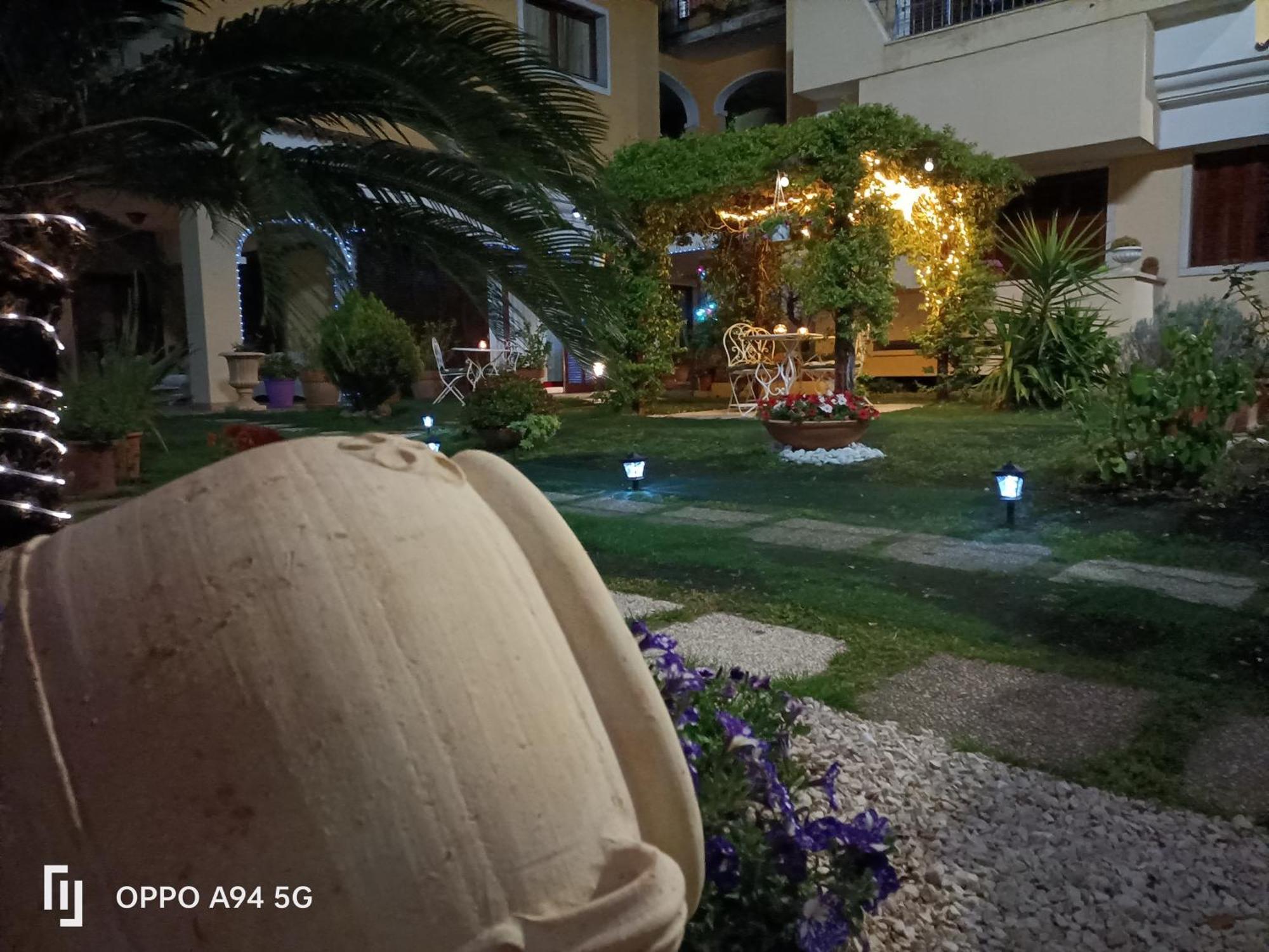Gemma Di Gallura Charme B&B Олбия Екстериор снимка
